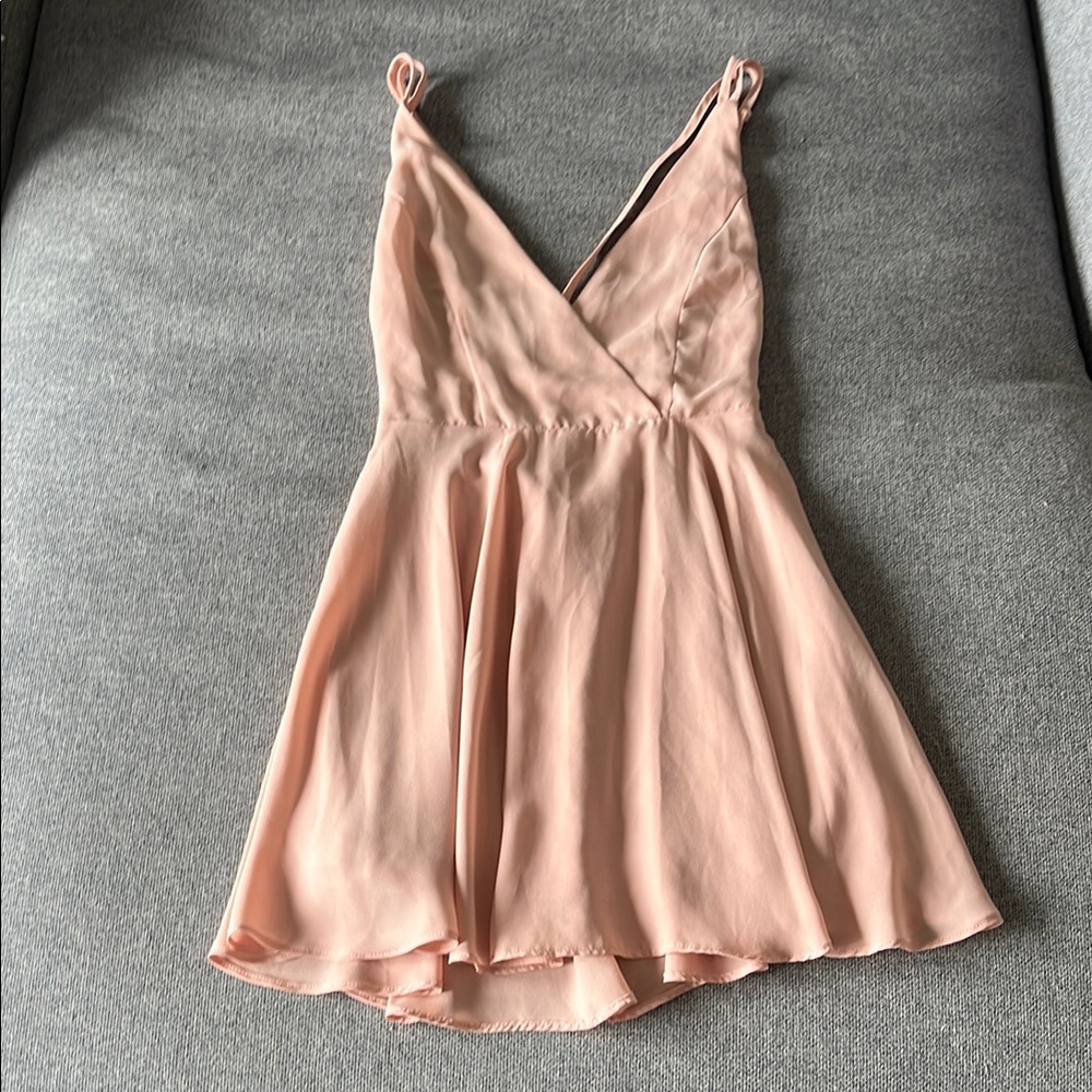 Elegant Pink Sleeveless Dress